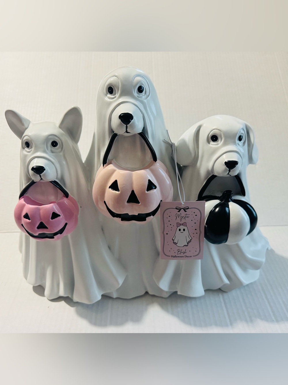 Mystic blush halloween  Dog trio with Pumpkin buckets BNWT